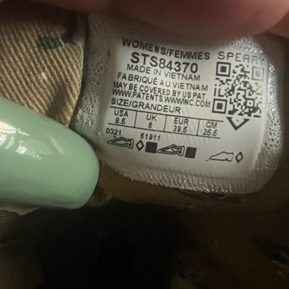 Sperry Women’s Saltwater Boots - Picture 4 of 5